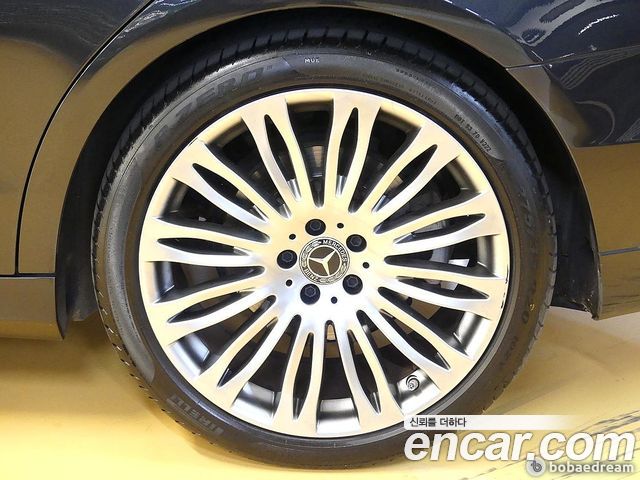 Mercedes-Benz S-Class W222 S560L 4MATIC - фото 4