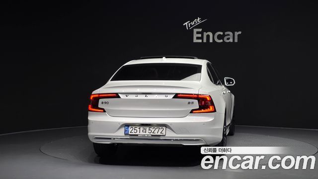 Volvo S90 B5 Ultimate Bright - фото 3
