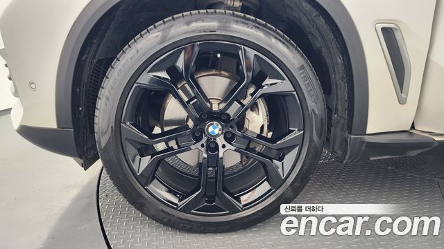 BMW X5 G05 xDrive 30d xLine - фото 4