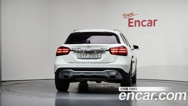 Mercedes-Benz GLA-Class X156 GLA250 4MATIC - фото 3