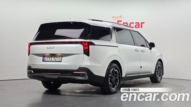 Kia Carnival Новый 4-го поколения Gasoline 9-Seater Signature - фото 1