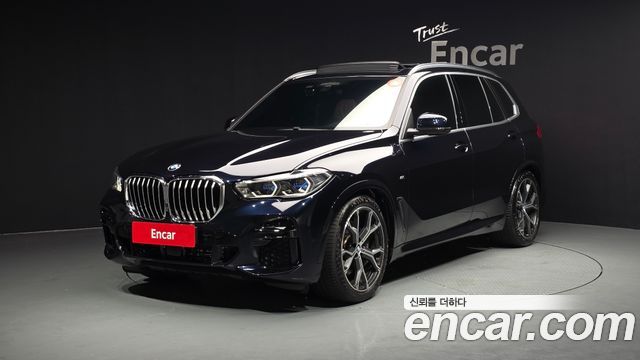 BMW X5 G05 xDrive 40i M Sport - фото 0