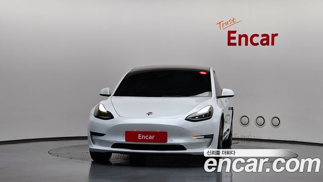 Tesla Model 3 RWD - фото 2