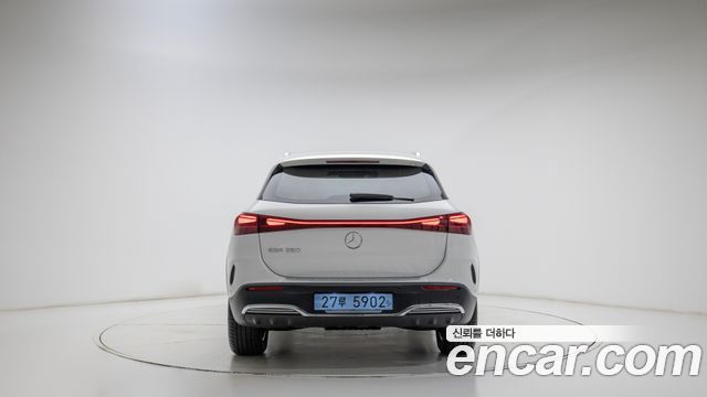 Mercedes-Benz EQA H243 EQA250 AMG Line - фото 3