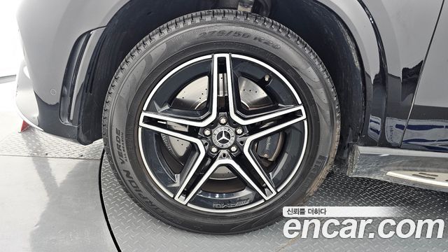 Mercedes-Benz GLE-Class W167 GLE450 4MATIC - фото 4