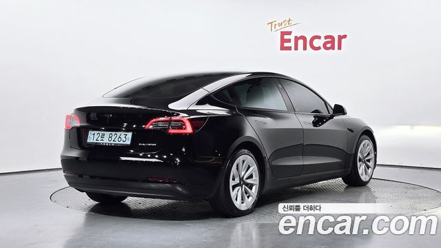 Tesla Model 3 Long Range AWD - фото 1