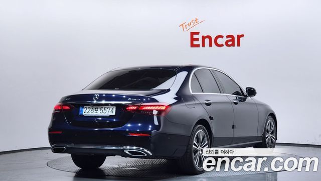 Mercedes-Benz E-Class W213 E250 Avantgarde - фото 1