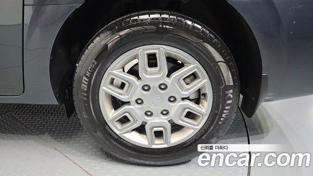 Hyundai Staria Cargo 5-Seater Modern - фото 4