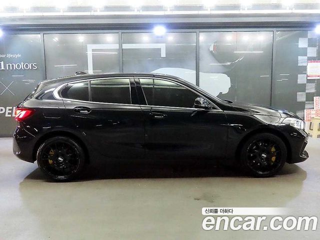 BMW 1-Series F40 118d Sport - фото 2