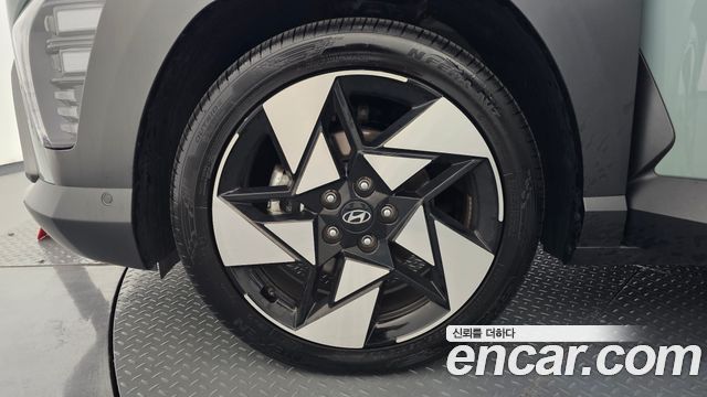 Hyundai Kona SX2 Gasoline 1.6 Turbo 2WD Inspiration - фото 4