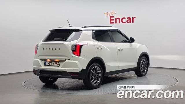 SsangYong Tivoli Новый 1.6 2WD V3 - фото 1
