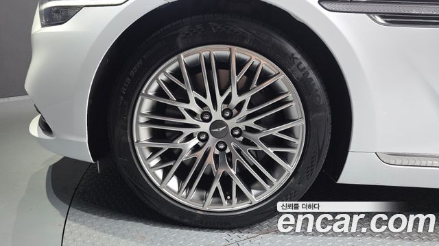 Genesis G90 3.3 T AWD Premium Luxury - фото 4