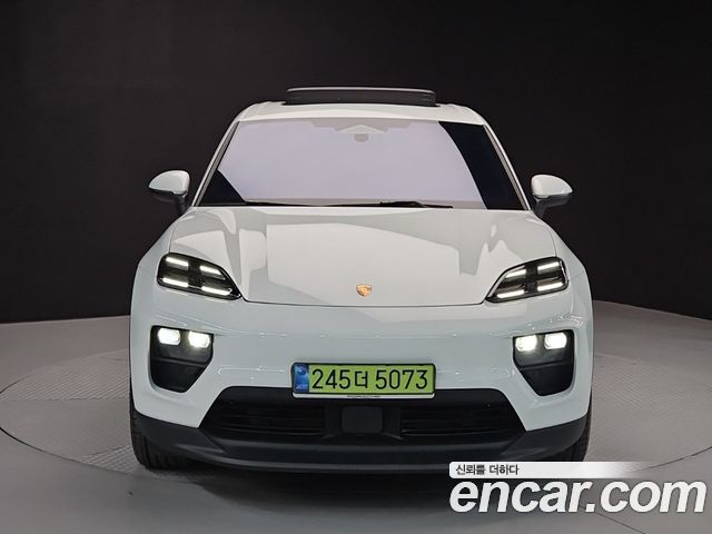 Porsche Macan EV 4S - фото 0