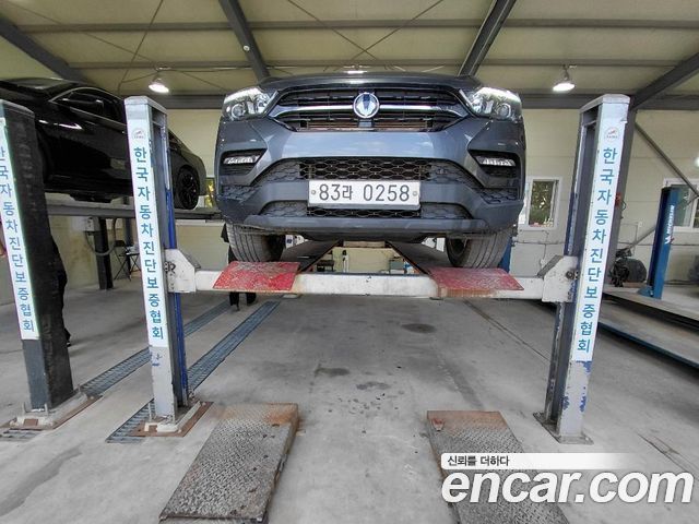 SsangYong Rexton Sports Diesel 2.2 4WD Prestige Special - фото 0
