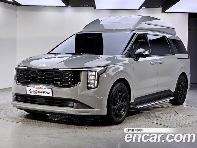 Kia Carnival Новый 4-го поколения HEV 9-Seater Hi-Limousine (Special vehicle) - фото 0