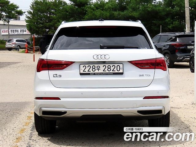 Audi Q3 F3 35 TDI Premium - фото 3