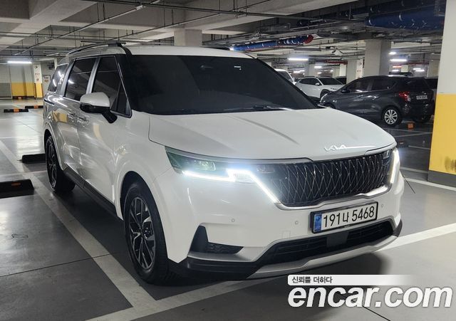 Kia Carnival 4-го поколения 9-Seater Prestige - фото 1
