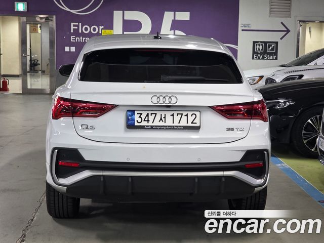 Audi Q3 F3 35 TDI Premium Sportback - фото 3