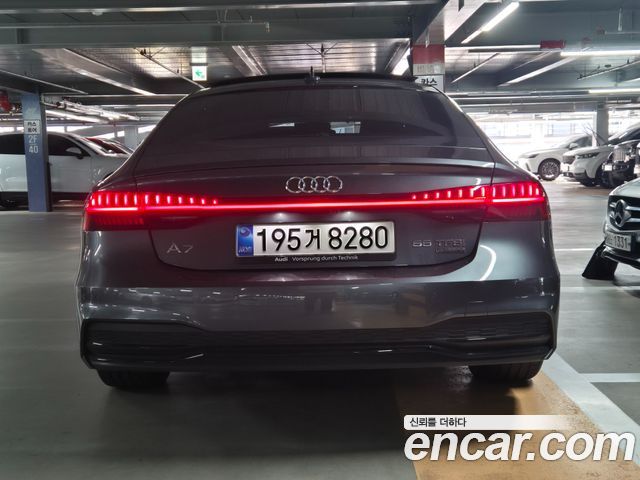 Audi A7 55 TFSI Quattro Premium - фото 3
