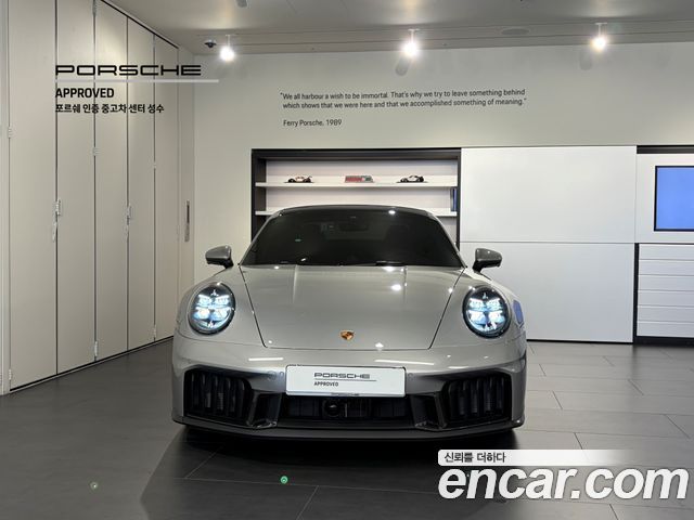 Porsche 911 Carrera 4 GTS - фото 2