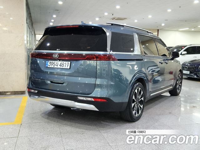 Kia Carnival 4-го поколения 9-Seater Signature - фото 2