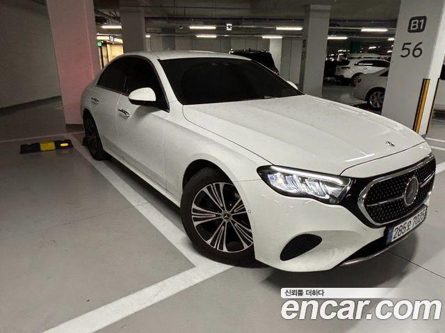 Mercedes-Benz E-Class W214 E200 Avantgarde Limited - фото 2