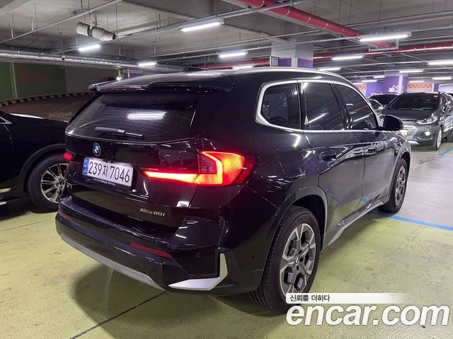 BMW X1 U11 xDrive 20i xLine - фото 4