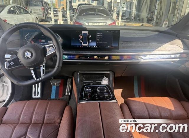 BMW 7-Series G70 740d xDrive M Sport - фото 4