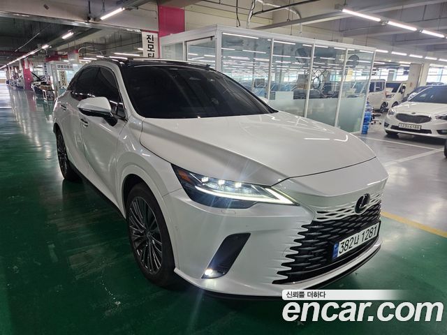 Lexus RX 5-го поколения Luxury - фото 3