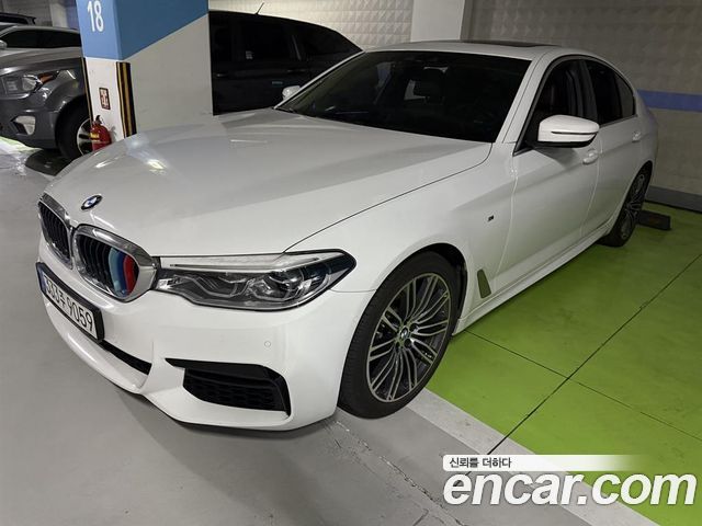 BMW 5-Series G30 520d M Sport Package Plus - фото 2