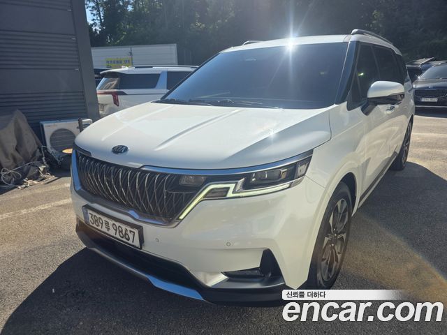 Kia Carnival 4-го поколения 7-Seater Signature - фото 0