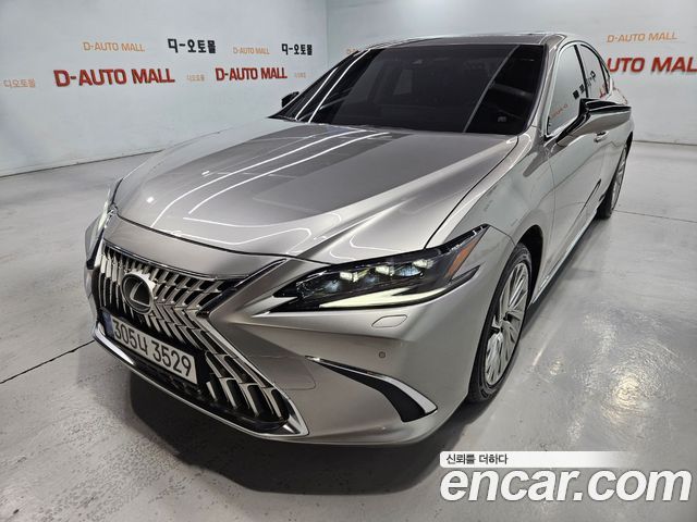 Lexus ES 7-го поколения Executive - фото 2