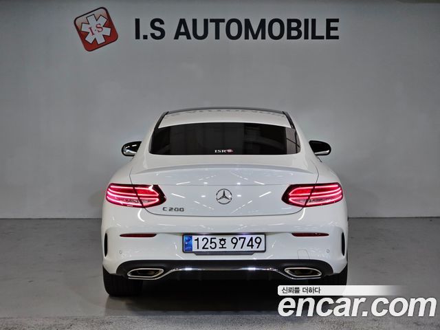 Mercedes-Benz C-Class W205 C200 Coupe - фото 2