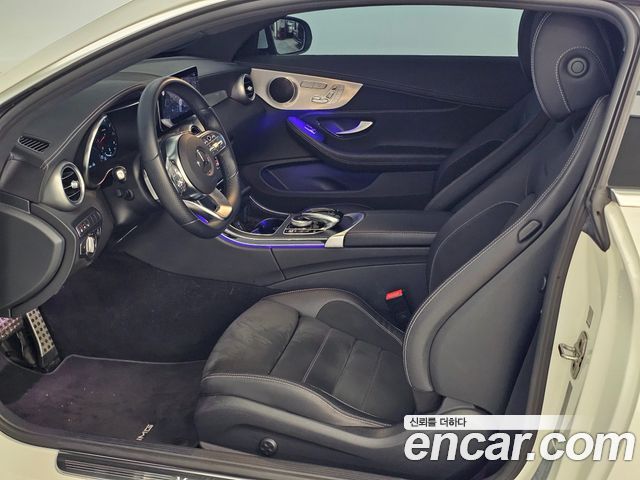 Mercedes-Benz C-Class W205 C200 Coupe - фото 4