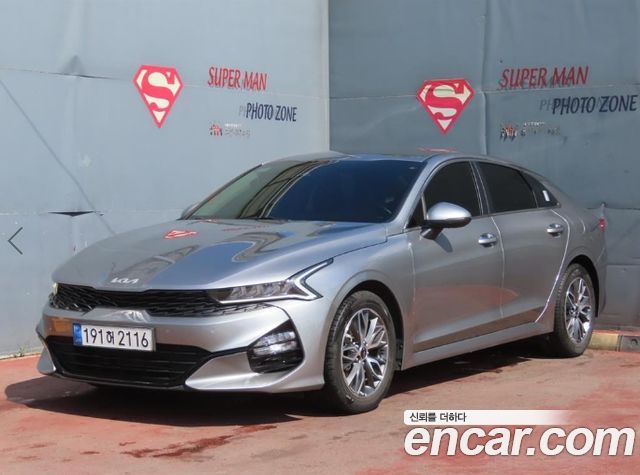 Kia K5 3-го поколения 2.0 Prestige - фото 0