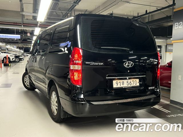 Hyundai Starex Новый Van 3-Seater Style - фото 3