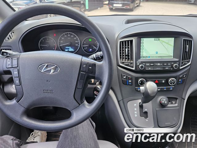 Hyundai Starex Новый 4WD Wagon 12-Seater Smart - фото 4