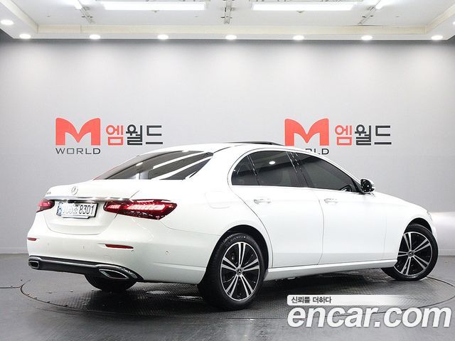 Mercedes-Benz E-Class W213 E250 Avantgarde - фото 1