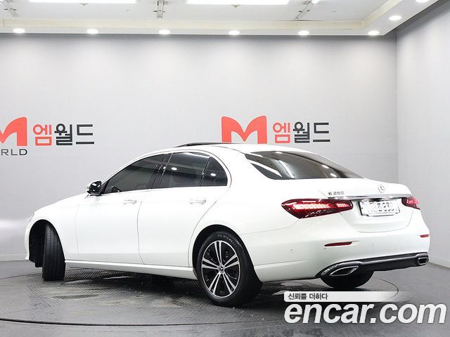 Mercedes-Benz E-Class W213 E250 Avantgarde - фото 3