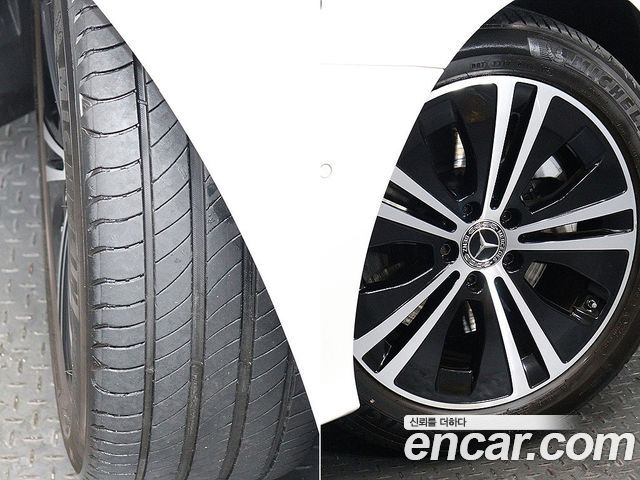 Mercedes-Benz E-Class W213 E250 Avantgarde - фото 4