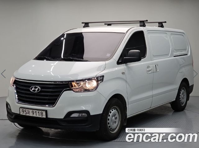 Hyundai Starex Новый Van 3-Seater Style - фото 0