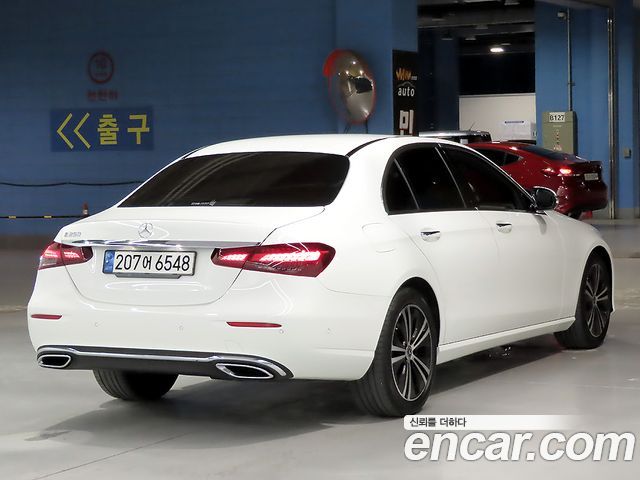 Mercedes-Benz E-Class W213 E250 Avantgarde - фото 1