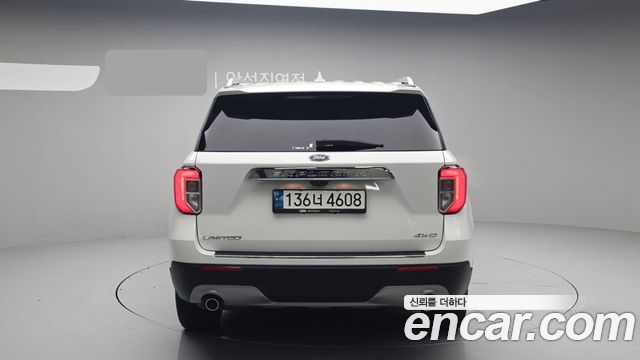 Ford Explorer 6-го поколения 2.3 LimIted 4WD - фото 3