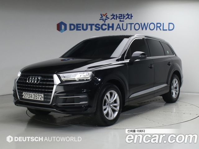 Audi Q7 45 TFSI Quattro - фото 0