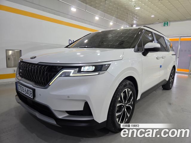Kia Carnival 4-го поколения 9-Seater Prestige - фото 0