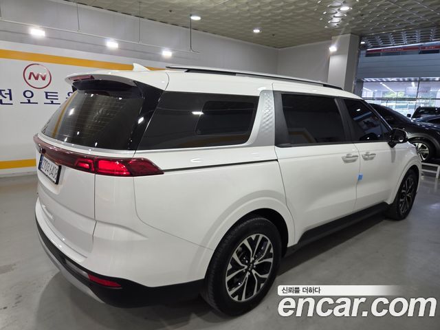 Kia Carnival 4-го поколения 9-Seater Prestige - фото 3