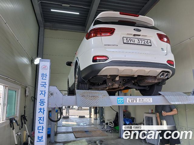 Kia Sorento Новый Diesel 2.2 2WD Master Special - фото 1