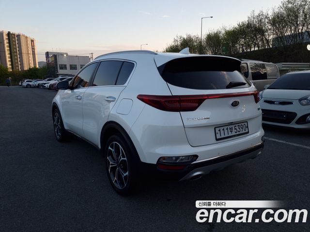 Kia Sportage Diesel 2.0 2WD Prestige - фото 4