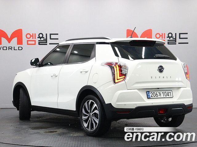SsangYong Tivoli Gasoline 1.5 2WD UPBEAT - фото 3