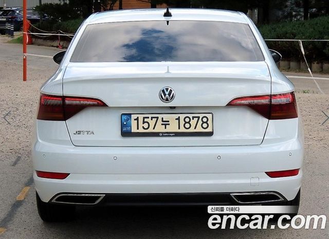 Volkswagen Jetta 7-го поколения 1.4 TSI Prestige - фото 3